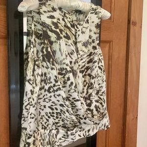 Ann Taylor Sleeveless Print Blouse: 6